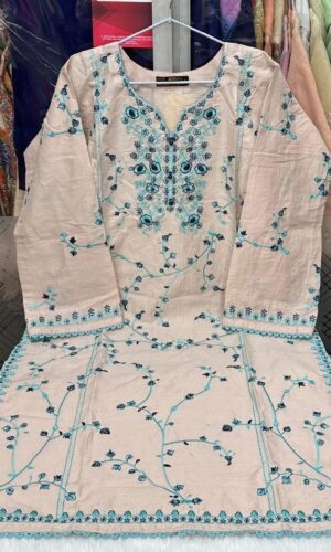 Alternative view of 𝐀𝐠𝐡𝐚 𝐍𝐨𝐨𝐫 𝐂𝐨𝐭𝐭𝐨𝐧 𝟏𝐏𝐜 𝐰𝐢𝐭𝐡 𝐄𝐦𝐛𝐫𝐨𝐢𝐝𝐞𝐫𝐲 𝐖𝐨𝐫𝐤